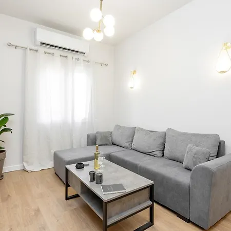 Calma Garitsa Corfu Lägenhet