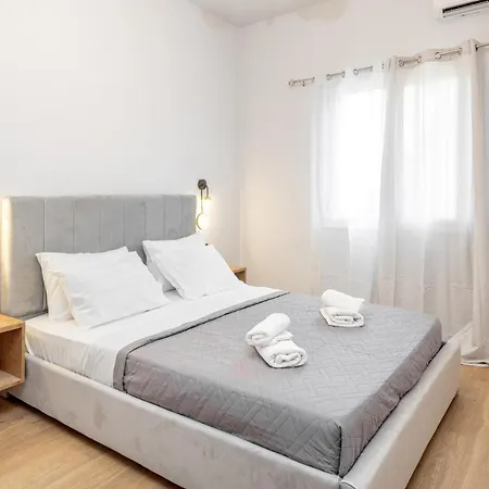 Calma Garitsa Corfu Corfu (city)